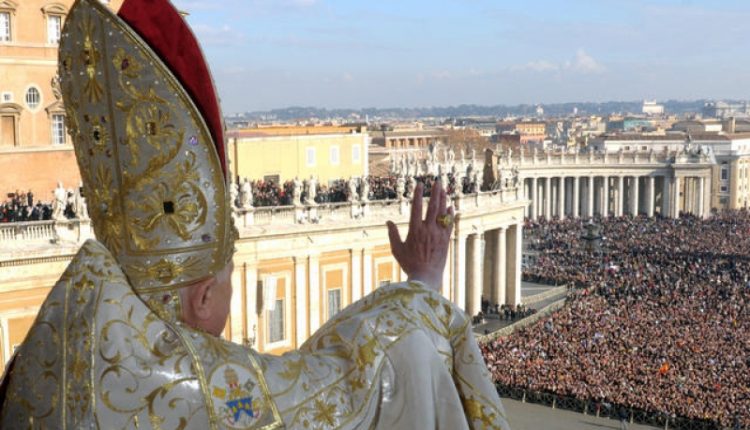 Popiežius Pranciškus pripažino, kad ir Vatikane susiduriama su korupcija