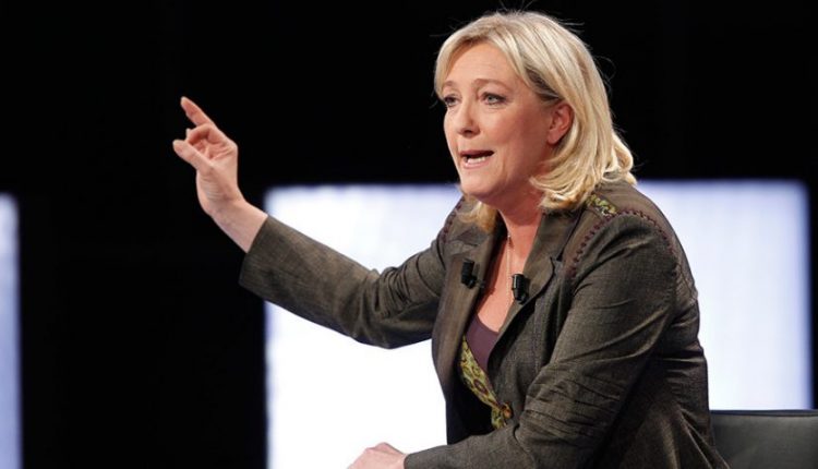 M. Le Pen planas: susigrąžins centrinio banko kontrolę ir pakeis eurą