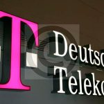 „Brexit“ nusmukdė „Deutsche Telekom“ pelną