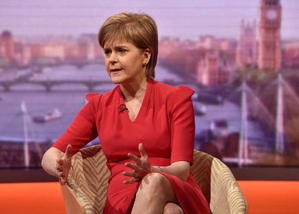 N. Stardžen: antrasis referendumas dėl Škotijos nepriklausomybės galėtų įvykti 2018 metų rudenį
