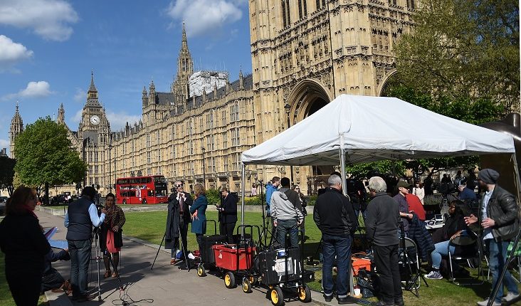 Britanijos parlamentas pritarė pirmalaikių rinkimų rengimui birželio 8 dieną