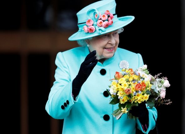 Britanijos karalienei Elizabeth II sukanka 91-eri