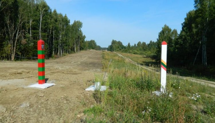 Pasienyje su Rusija pradedama apsauginės tvoros statyba