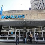 „Barclays“ atsitraukia iš Afrikos - pardavė akcijų už 2,2 mlrd. svarų