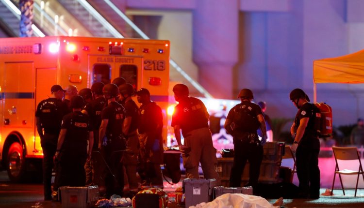 Kruviniausia ataka JAV istorijoje: aukų skaičius Las Vegase pasiekė 50