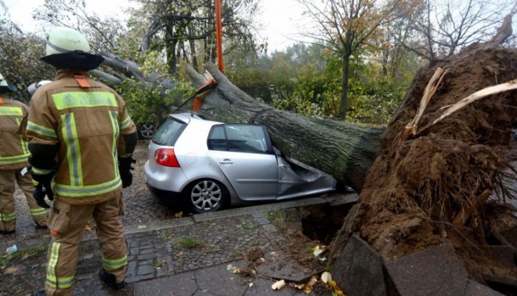 Centrinėje Europoje per audras žuvo septyni žmonės