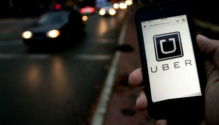„Uber“ apribos vairuotojų darbo valandas Jungtinėje Karalystėje