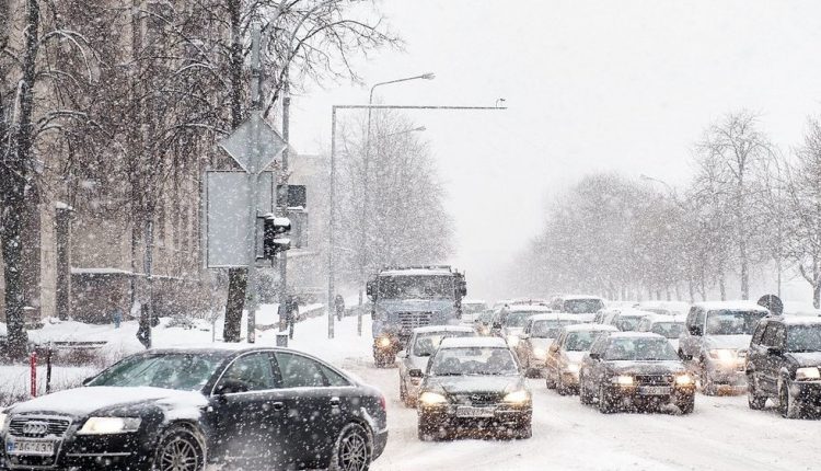 Orų prognozėje – staigmena: įspėja miestus, kur iškris daugiausia sniego