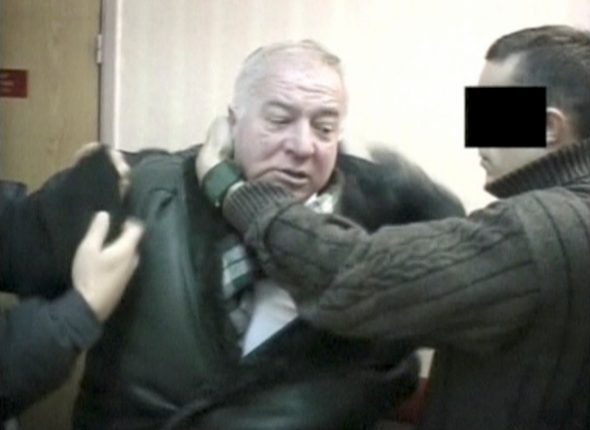 Britanijos policija tiria numanomą buvusio rusų šnipo apnuodijimą