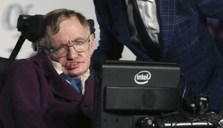 Didžiosios Britanijos karalienė Elizabeth pareiškė užuojautą dėl S. Hawkingo mirties