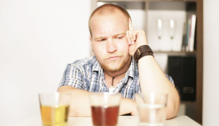 „Mokslo sriuba“: kokį poveikį žmogui daro alkoholis?