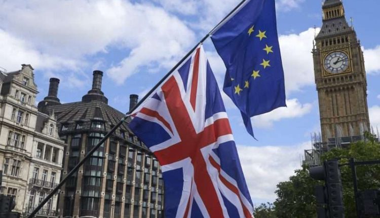 ES šalys palaiko su Londonu suderintą „Brexit“ sutarties projektą